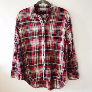 Madewell oversized plaid button down shirt